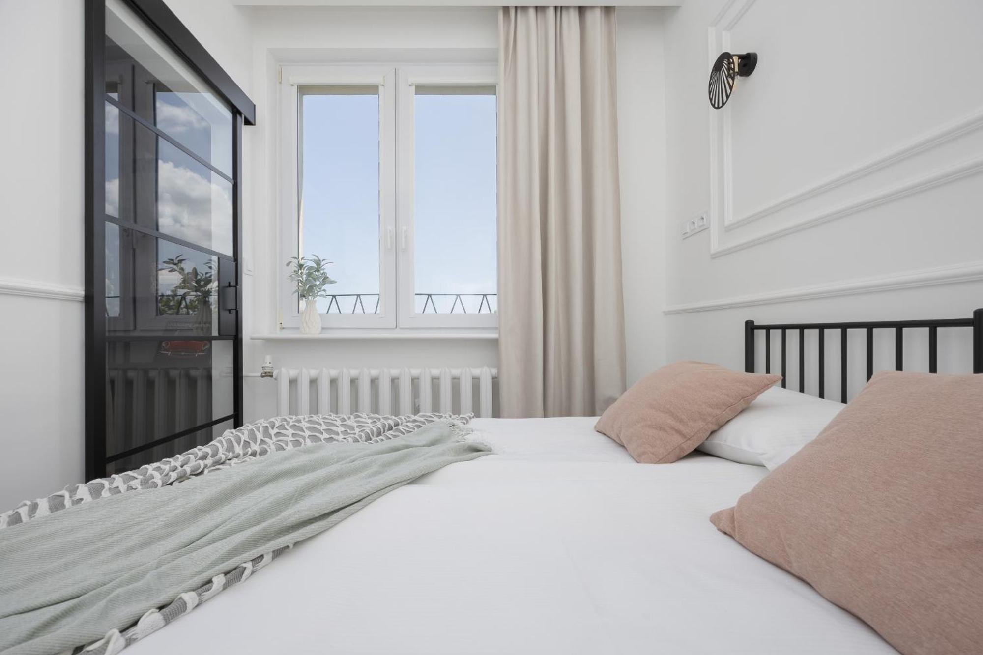 Elegancki Apartament Dla 4 Osob W Warszawie By Noclegi Renters Warsaw Luaran gambar