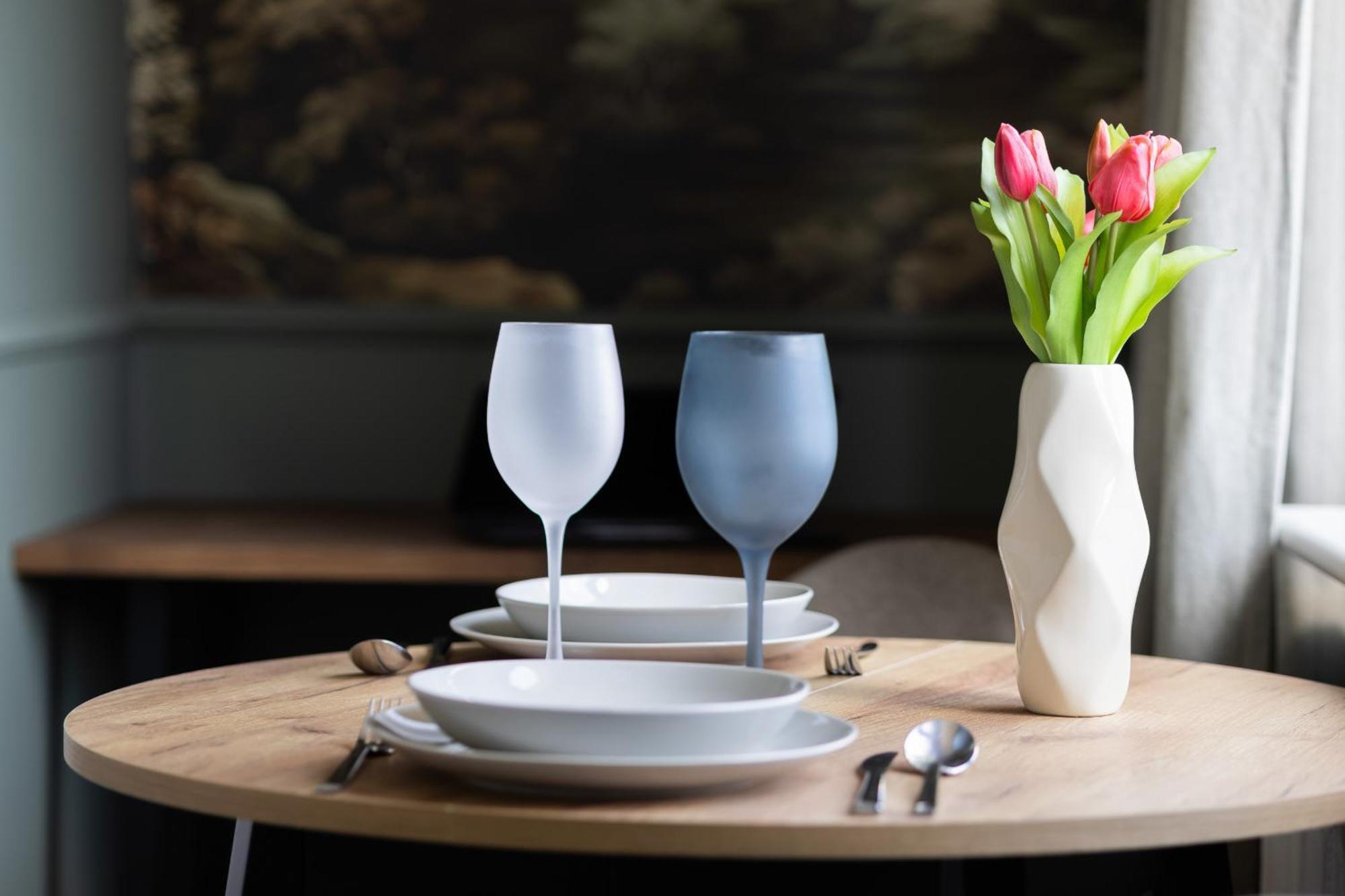 Elegancki Apartament Dla 4 Osob W Warszawie By Noclegi Renters Warsaw Luaran gambar